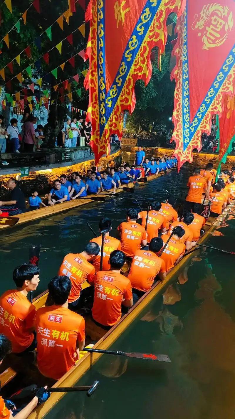 叠滘龙船漂移激战L弯：FPS电竞的地图掌控与极限身法启示录